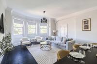 Prime Knightsbridge 4BR Close to Harrods - B&B Londra