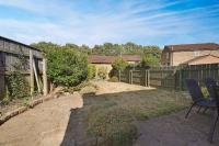 Modern 3BR Brompton Court Wi-Fi By Stay with Us - Bed and Breakfast Easby
