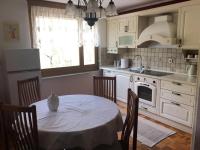 Road View Apartment Celeia - B&B Celje