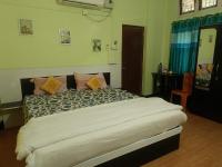 DOLOI'S Guesthouse - B&B Jorhat