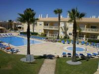 Apartment in a condominium with a swimming pool, in Galé - Ferienwohnung Galé