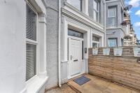 Modern 1BDR Penthouse in Llandudno I Town Centre! - Chambres d'hôtes Llandudno