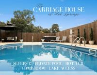 Lake Hamilton Carriage House 5BR; 3.5BA Sleeps 17! - Chambres d'hôtes Hot Springs