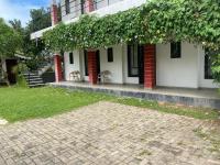 Sea Tide by Jade Rock - B&B Negombo
