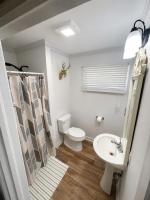 One Bedroom standalone apartment on 40 acres - B&B Cherryville