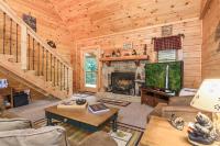 Smoky Mtn Lake Escape Hot Tub Sleeps 7 - Chambres d'hôtes Sevierville