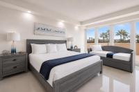 Luxury Beachfront Condo With Amazing Sunset Views - B&B South Padre Island