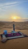 Merzouga Overnight Desert Camp - Chambres d'hôtes Hassilabied