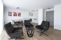 Apartment mit 2 Schlafzimmern und Terrasse