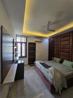 Silver Spot Nirman 202 - Ferienwohnung Jaipur