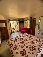 Chambre Lit Queen-Size avec Balcon