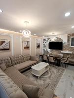 Zafir Apartment 2 - B&B Korçë