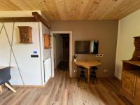 Meryhof - Appartamenti con 3 camere da letto - B&B Trento
