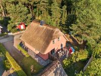 Inselzauber unter Reet - Deine Auszeit zwischen Meeresrauschen und Waldidylle - Ferienwohnung Stubbenfelde