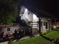 Apartmani KOSMOS - Chambres d'hôtes Rudnik
