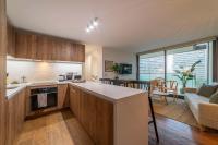 Descubre la Elegancia 2 habitaciones en Las Condes - Chambres d'hôtes Santiago