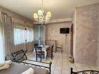 Habitación Cuádruple - vistas al jardín