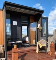 Field and Fleece Farm Stay by Tiny Away - Ferienwohnung Claremont