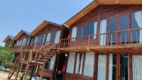 Phố Mộc Homestay Cô Tô - B&B Tề Cát