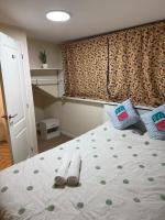 En-suit Double bedroom in Thornbury Bradford - B&B Bradford