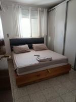 Sderot Family Work & Play Apartment - Chambres d'hôtes Sdérot