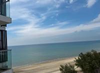 Dahlia Studio Seaview Timurbay - B&B Kuantan