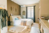 Double or Twin Room with Terrace