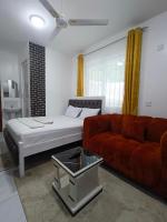 Greyline studio O743 for 379 then I35 - Ferienwohnung Mombasa
