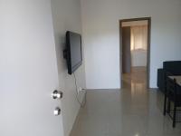 One-Bedroom Apartment with Garden