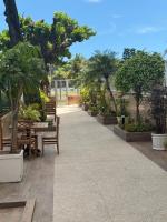 Pé na areia Vista Mar Frontal Garagem Acomoda 6 Pessoas - B&B Santos