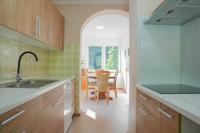 Radovna Riverside Apartment, A Peaceful Stay by the River near Bled - B&B Zgornje Gorje