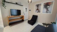 Calçadão de BC 1min da Praia Casais ou até 3 pessoas - Ferienwohnung Balneário Camboriú