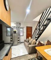 J&D Fully-Aircon 400mbps Parking WiFi 6pax - B&B Canaman