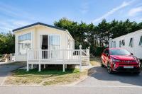 The Big Dune Lodge - Sleeps 8, Decking, Parking - B&B Camber