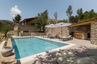 Phoenix Villa - B&B Kánevos
