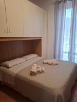 Habitación Doble con balcón (2 adultos + 1 niño)