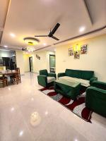 New Elegant Stay Where the Hills Meet the Sea - Bed and Breakfast Rasapūdipalem