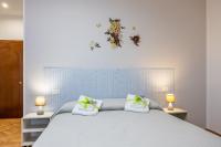 Doppel- oder Zweibettzimmer