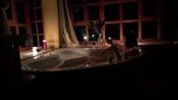 Chalet La Llovizna - Lush hidden paradise with jacuzzi and free parking - B&B Panajachel