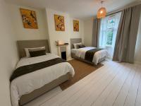 Easy Dreams - B&B Roundhay