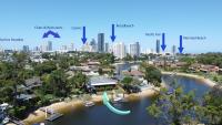 Reflections Broadbeach- Heated Pool! Complete Waterfront Entertainer with Huge Deck, Pool Table and Pontoon - Ferienwohnung Gold Coast