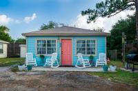 A Salty Texan - Sun Harbor Cottage #10 - B&B Rockport