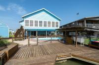 Hook, Wine & Sinker - B&B Rockport