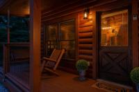 Sevierville log cabin Hot tub, Fireplace, Pool Table - B&B Sevierville
