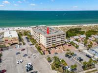 Madeira Norte 304 - Bed and Breakfast St. Pete Beach