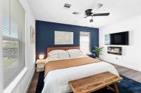 Modern 3BR - 20 Min from IAH and Downtown - B&B Houston