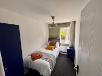 HouseTurn - Devoke - Manchester Airport - Wythenshawe Hospital - B&B Wythenshawe