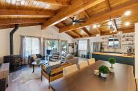 Guadalupe Getaway - Pets Hot Tub AC - Chambres d'hôtes South Lake Tahoe