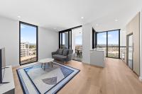 Serene 2 Bedroom Relaxation with Ocean Breeze - B&B Gold Coast