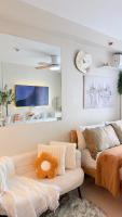 Condo near airport with pool and Balcony - Ferienwohnung Cebu City